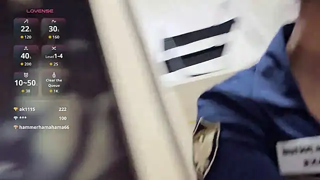 美女yueyue2003在线直播