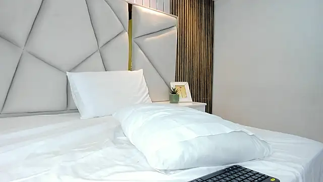 rebeca_brown_ webcam