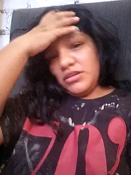 Webcam Model (sivi22)  is live.Free join now!