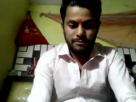 Stubborndesiboy webcam
