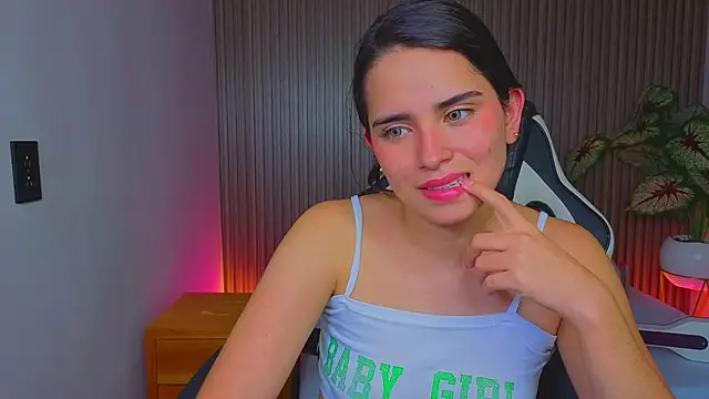 angelica_dymond webcam