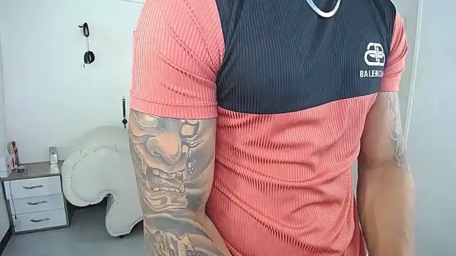 Leonard_Price webcam