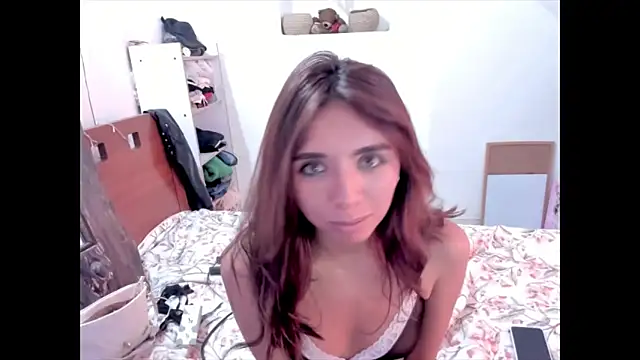 megan_doll2123 webcam