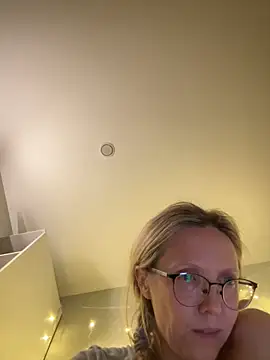 MollyStory webcam