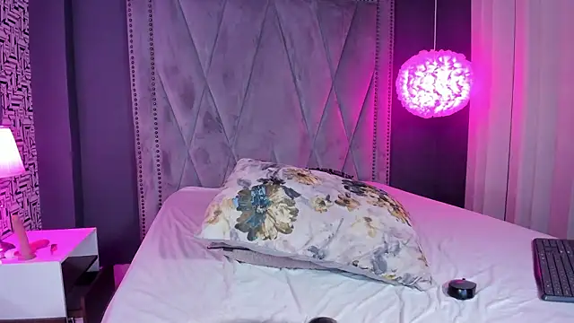 Manelyk_evanss_ webcam