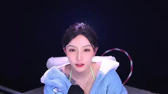 美女Wik-yibao在线直播