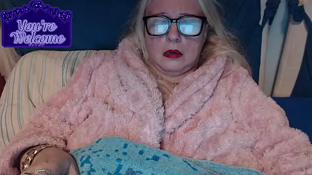 martachatte - Martachatte's free webcam - UK Sex Cams