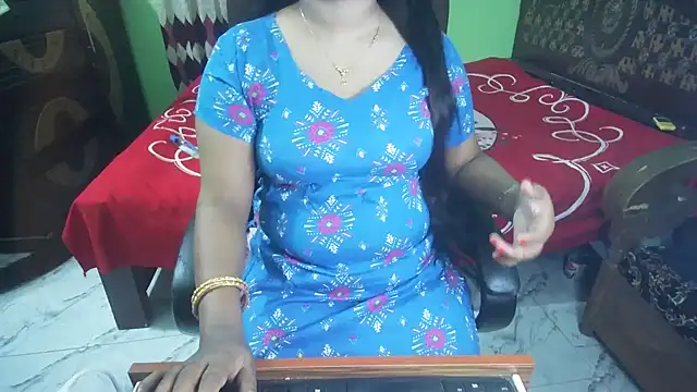 BengaliQueenStar webcam