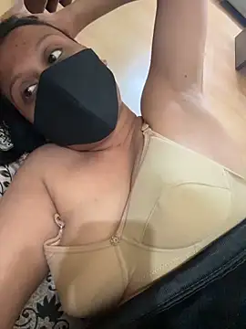 indianshycouple webcam