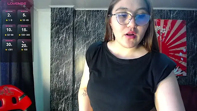 conniejames_m webcam