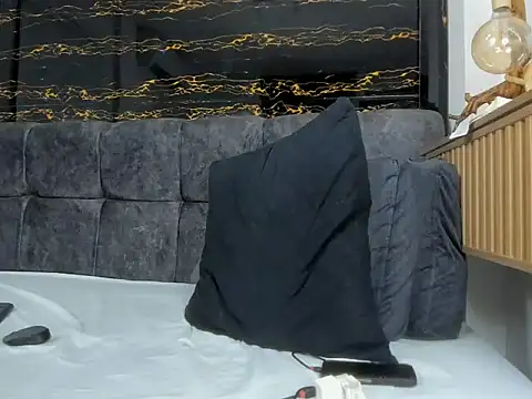 Diamond_twink webcam