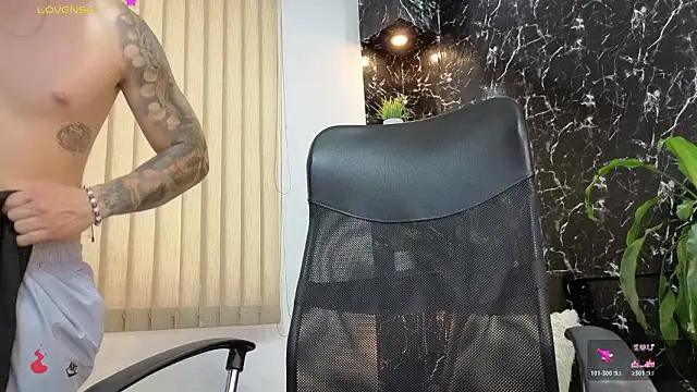 Alexander_ferre webcam