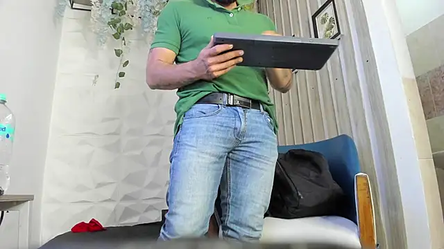 LeonidasKaiser webcam