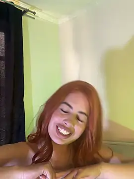 isabella-collins- webcam