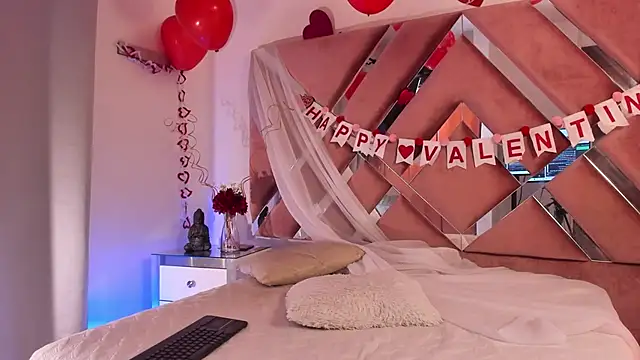 aron_cruz - Aron_cruz's free webcam - UK Sex Cams