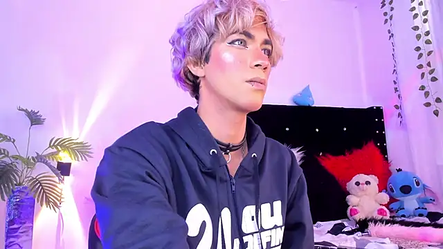 Cooperrosscute233 webcam