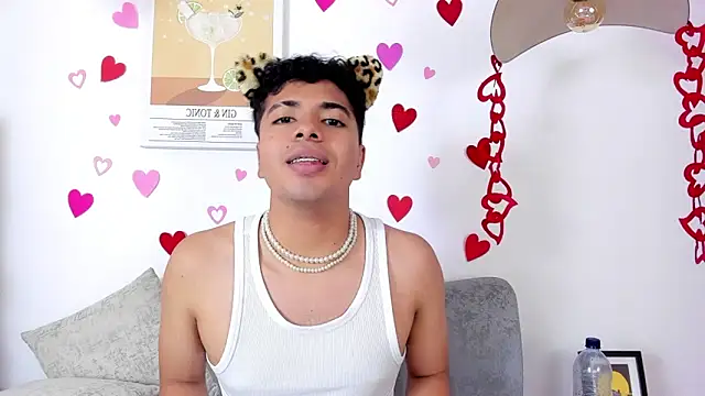 cherry_blossom77 webcam