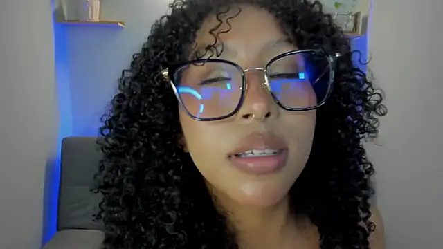 Corinnah_Beauty webcam