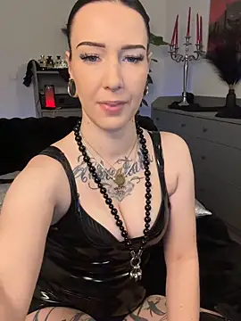 Trixie-Tainted webcam