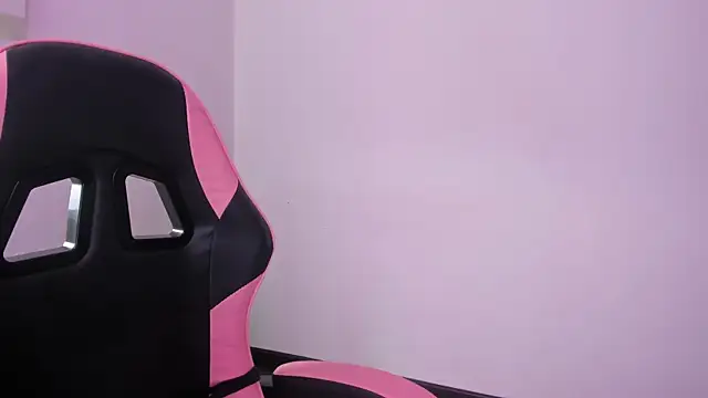 Arianna_Jannes webcam