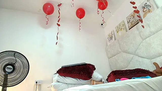 elizawiliamst webcam