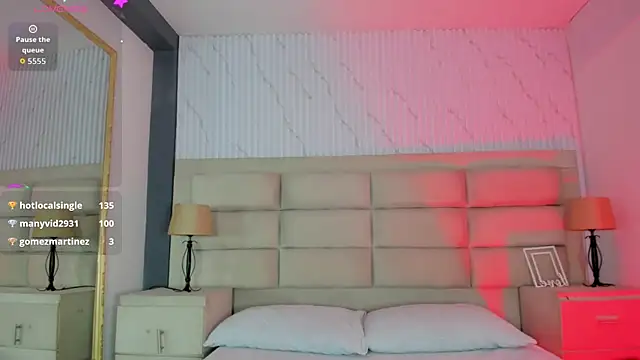 KarelyMitchel webcam