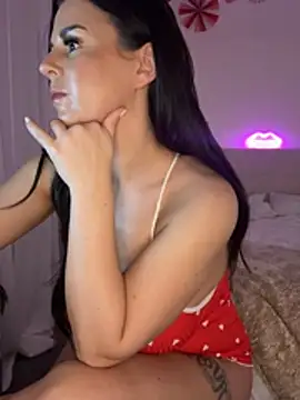 AshleyJayUK webcam