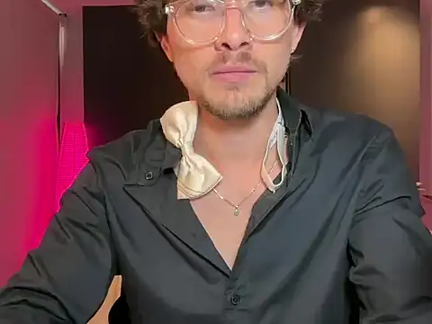 mcklister_kinky_feets webcam