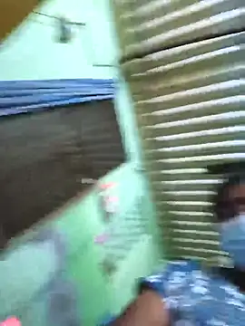 Tamilselviroja- webcam