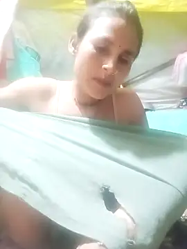 Webcam Model (Cuty_priti) is live