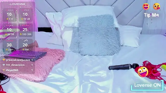 Victoria_Guzman webcam