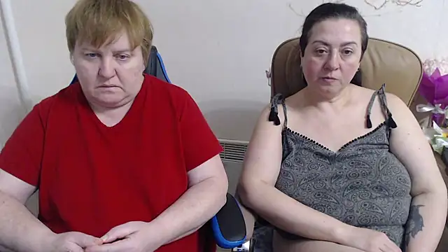 Bertie_Adeline webcam