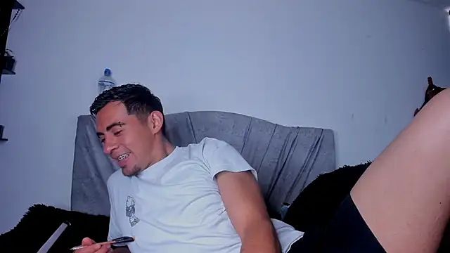 Andy_naughty1 webcam