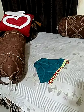 Chocolate_stud10 webcam