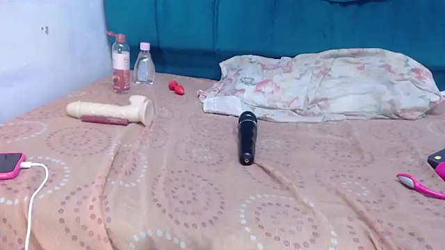 andrea_lopeez webcam