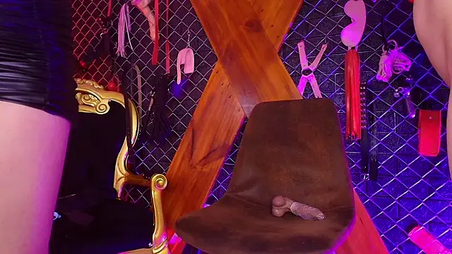 Miss_Juliett_bdsm webcam