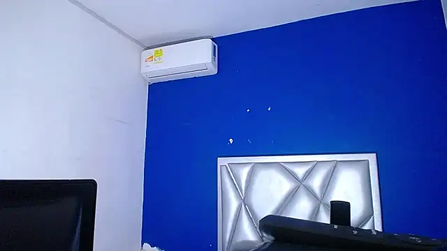 exotic_karmella webcam