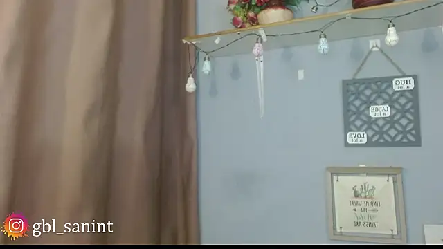 gaby_sant webcam