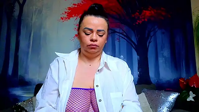 ElizabethEven webcam