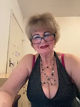 BoloshkaBlonda webcam