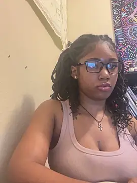 Ebonythroat777 webcam
