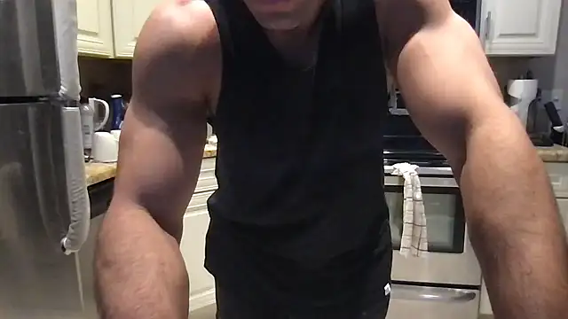 BigGuyMuscle webcam