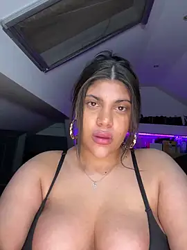 minakhalina - MinaKhalina's free webcam - UK Sex Cams