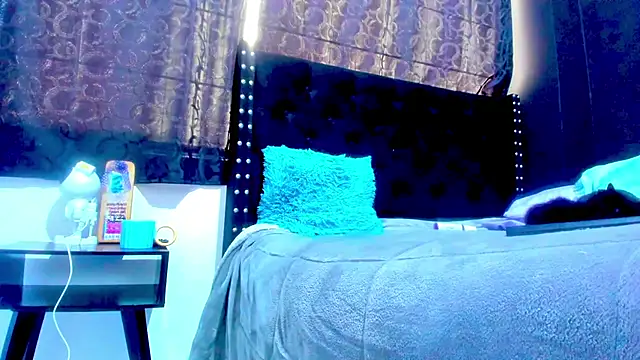 amareto_queen webcam