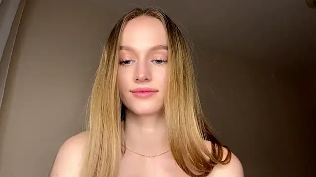 Viktoria_Vibes webcam