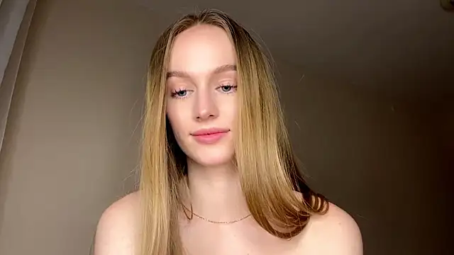 Viktoria_Vibes webcam