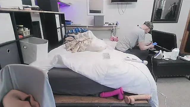 sissytrapdolly24 webcam