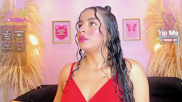 SunnyGilmoree webcam