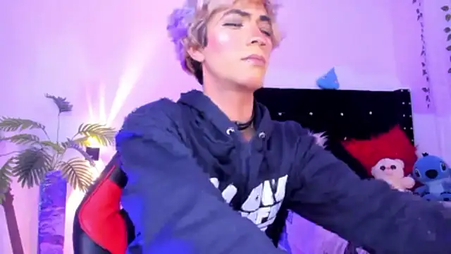 Cooperrosscute233 webcam