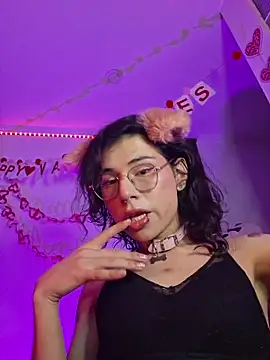 Sweet-SharoKitty webcam